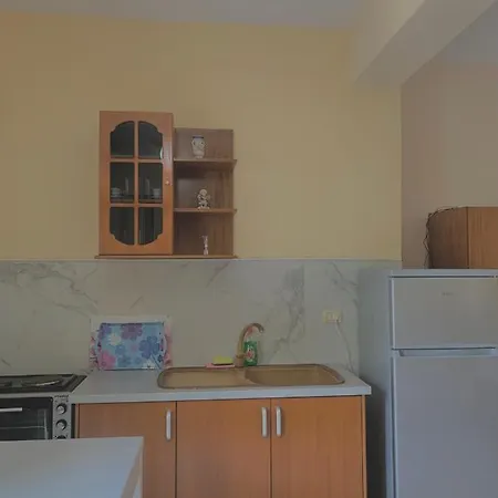 Guest house Ava's *