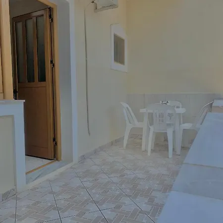 Guest house Ava's *
